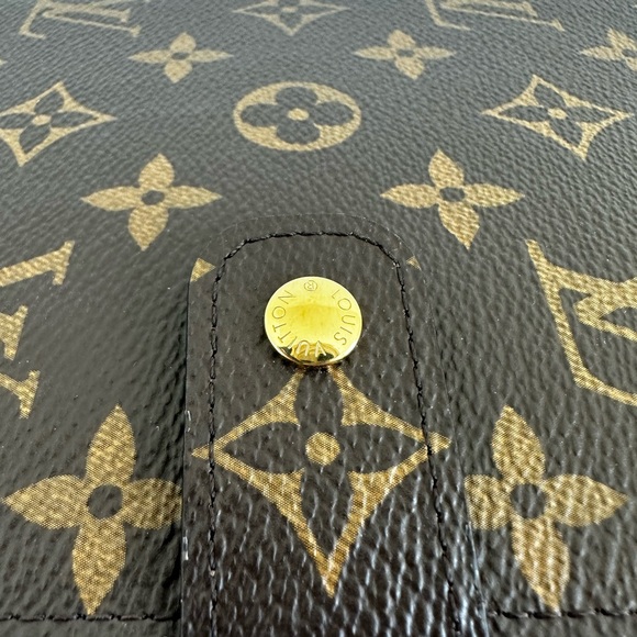 Louis Vuitton Agenda MM - Picture 2 of 8